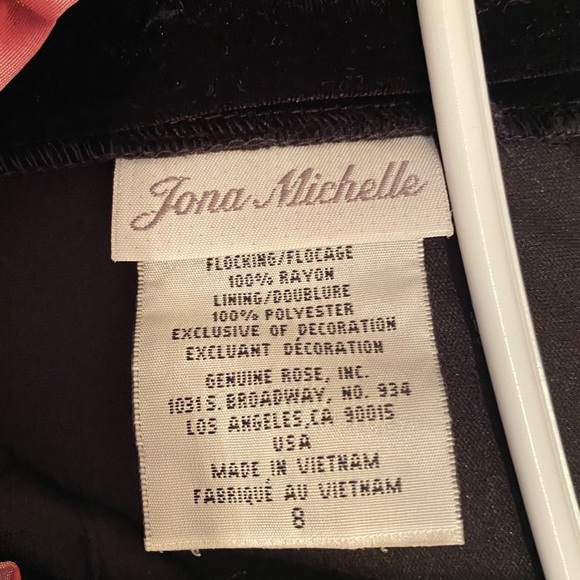 Girls Elegant Formal Dress - Picture 7 of 7